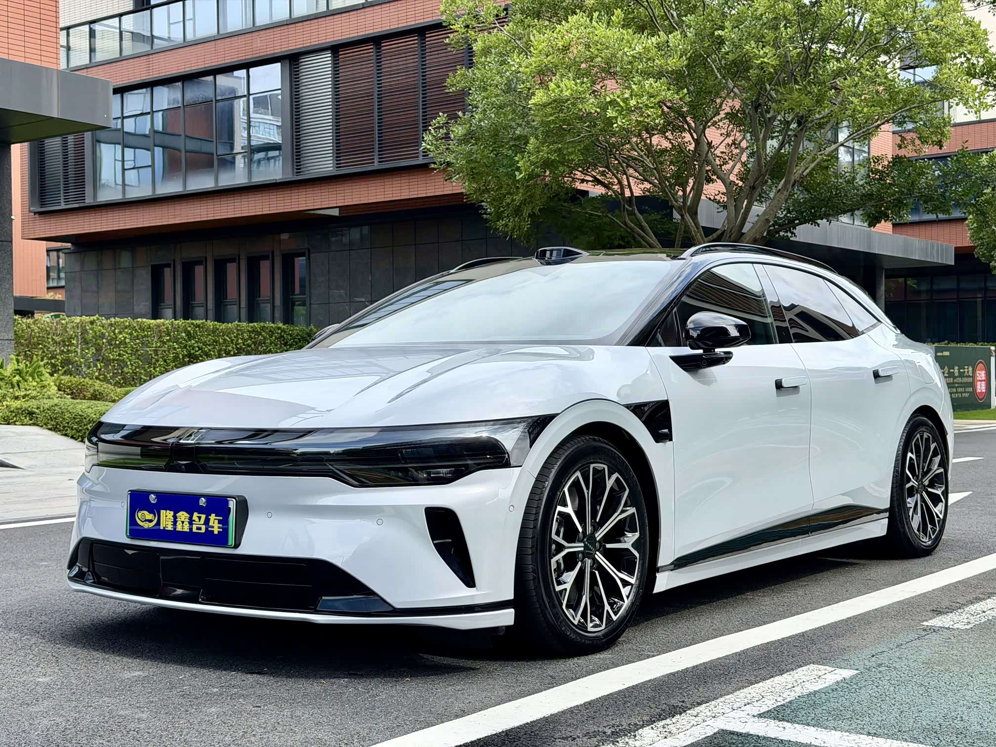 Zeekr 007GT