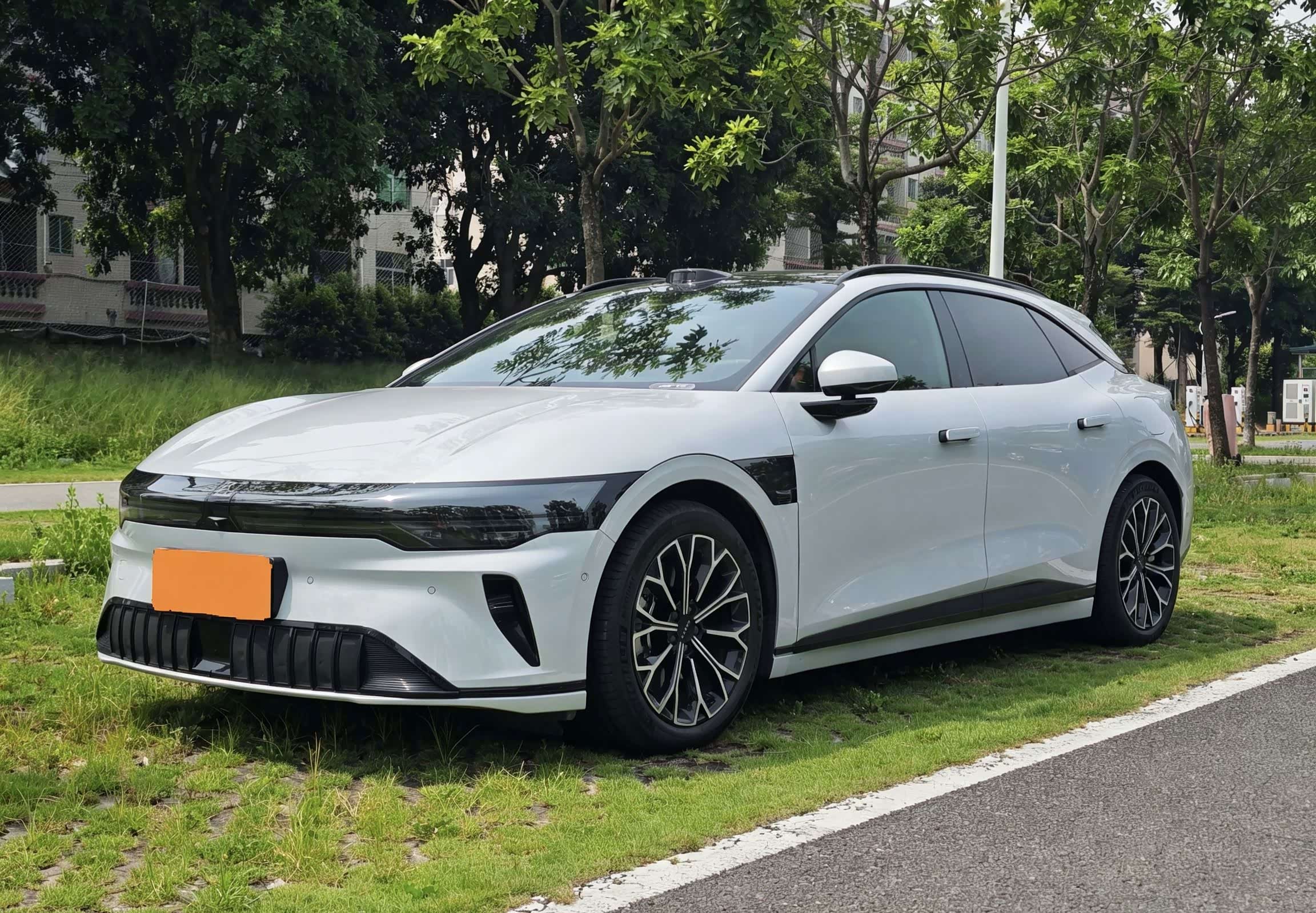 Zeekr 007GT