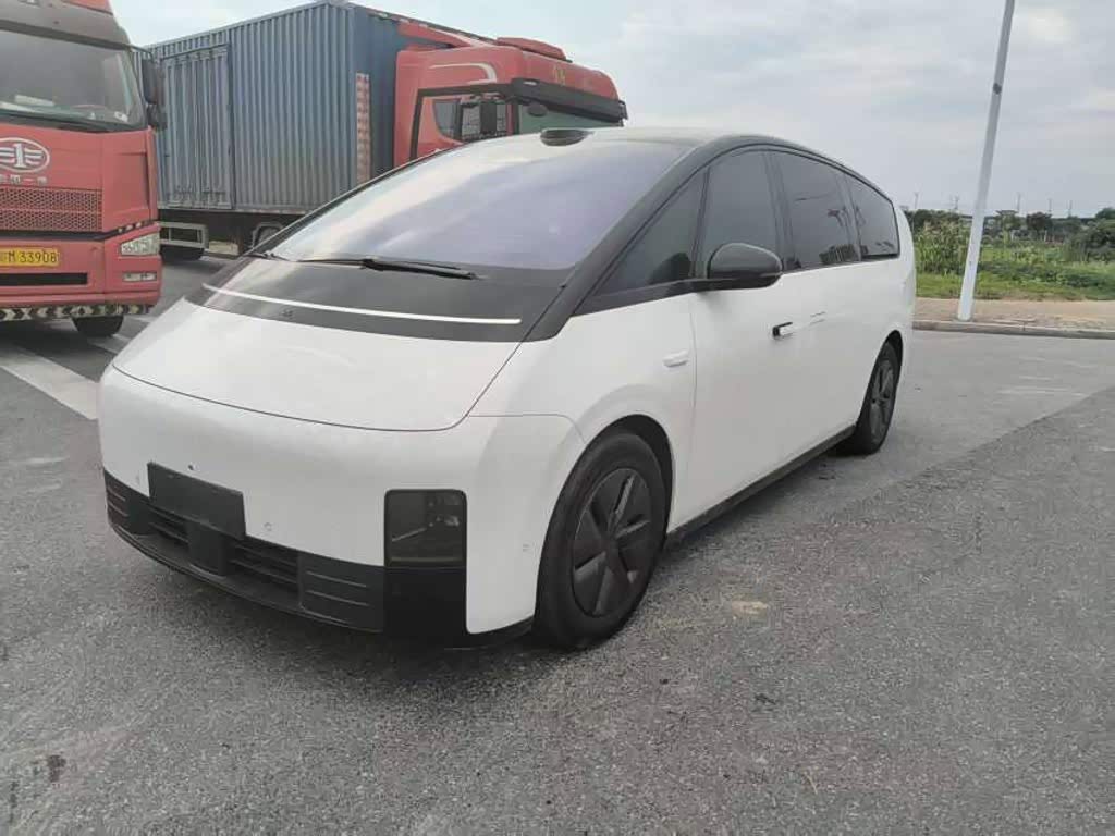 LiXiang MEGA