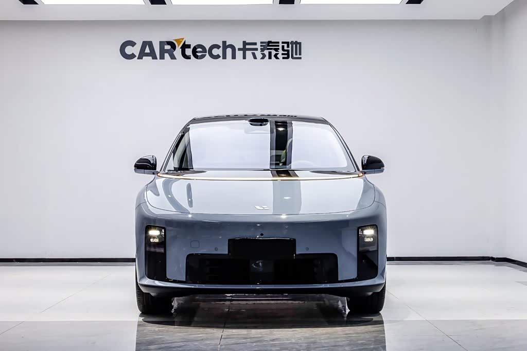 LiXiang i8