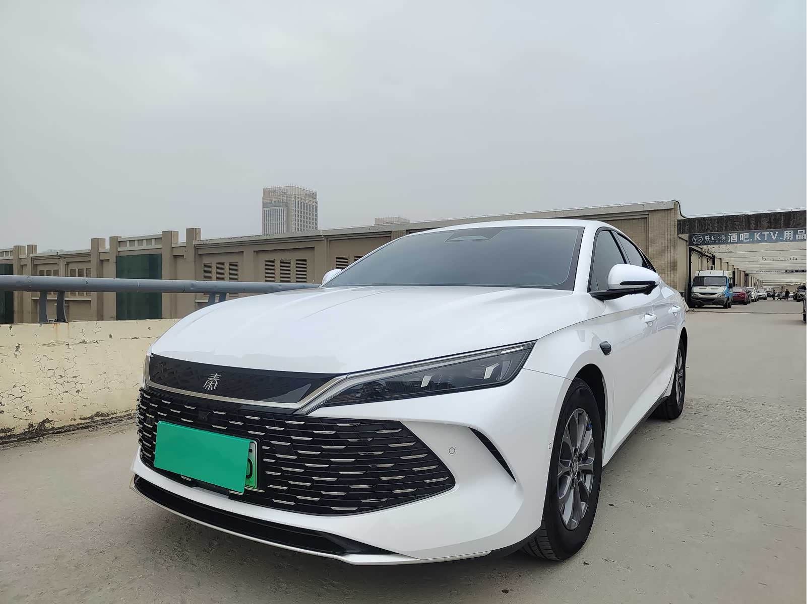 BYD Qin L
