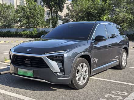 NIO ES8
