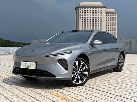 NIO ET7