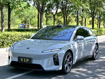 NIO ET5T