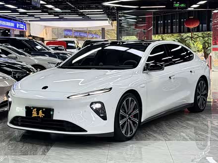 NIO ET7