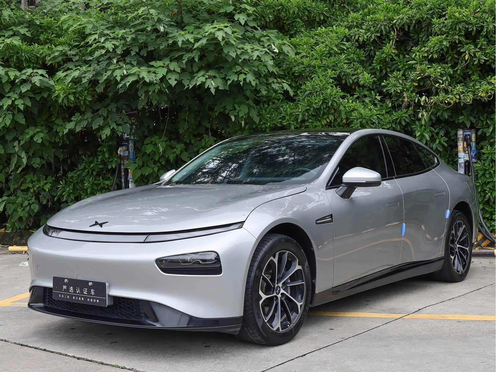 Xpeng P7