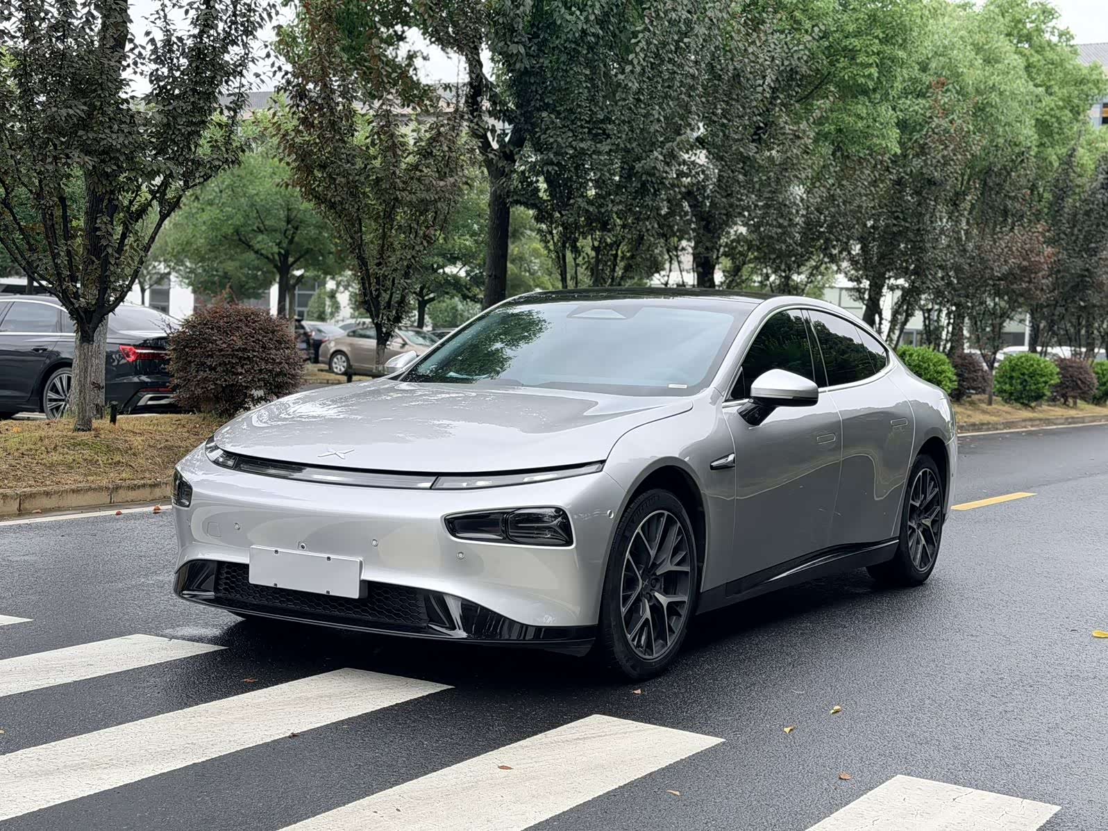Xpeng P7