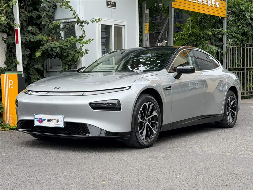 Xpeng P7