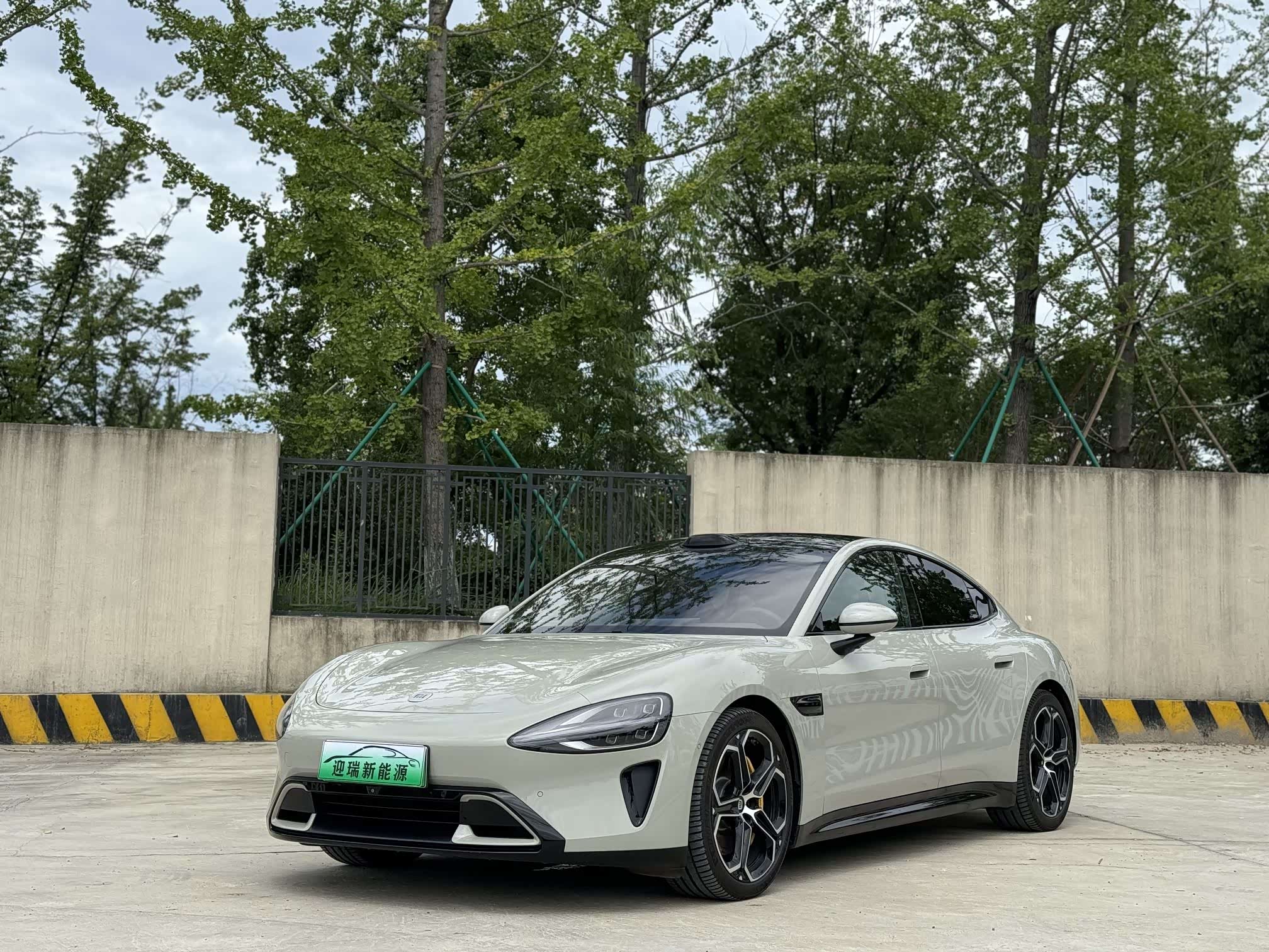 Xiaomi SU7