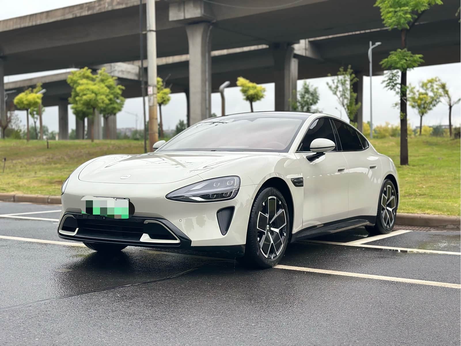 Xiaomi SU7