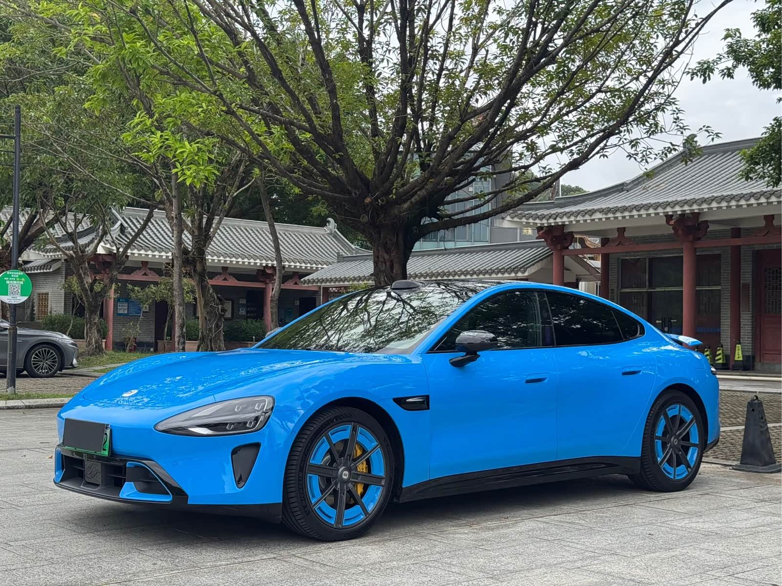 Xiaomi SU7