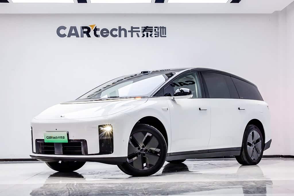 LiXiang i8
