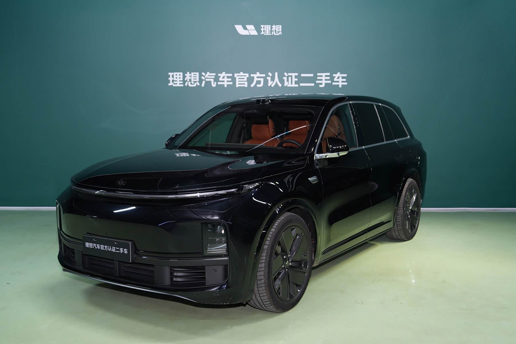 LiXiang L8