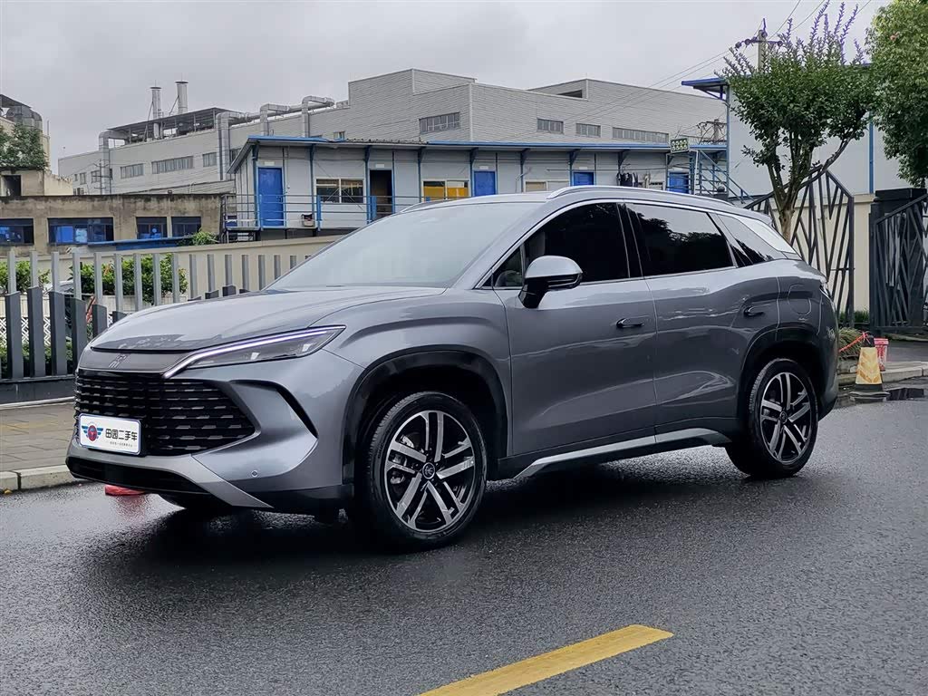 BYD Song L