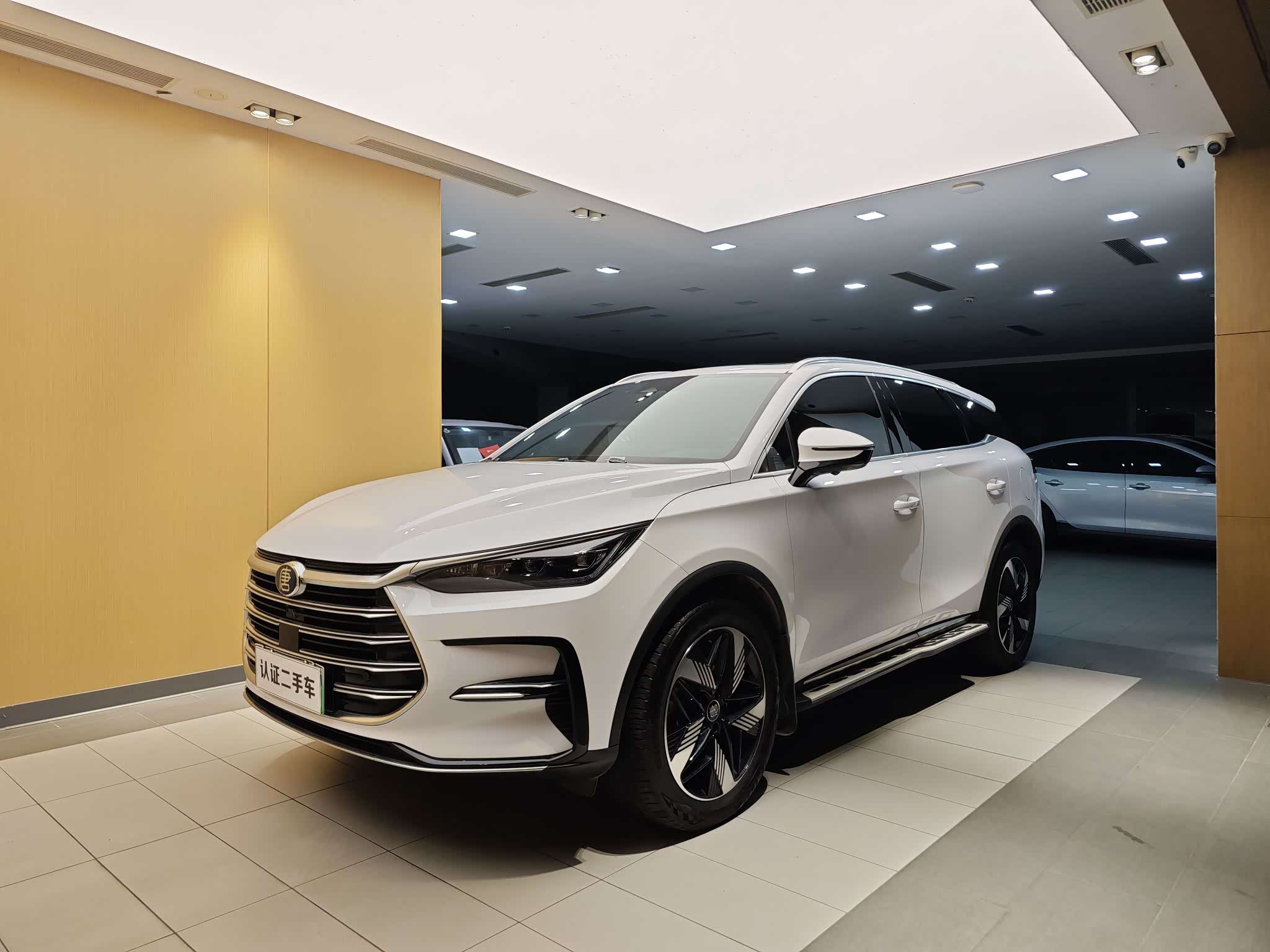 BYD Tang
