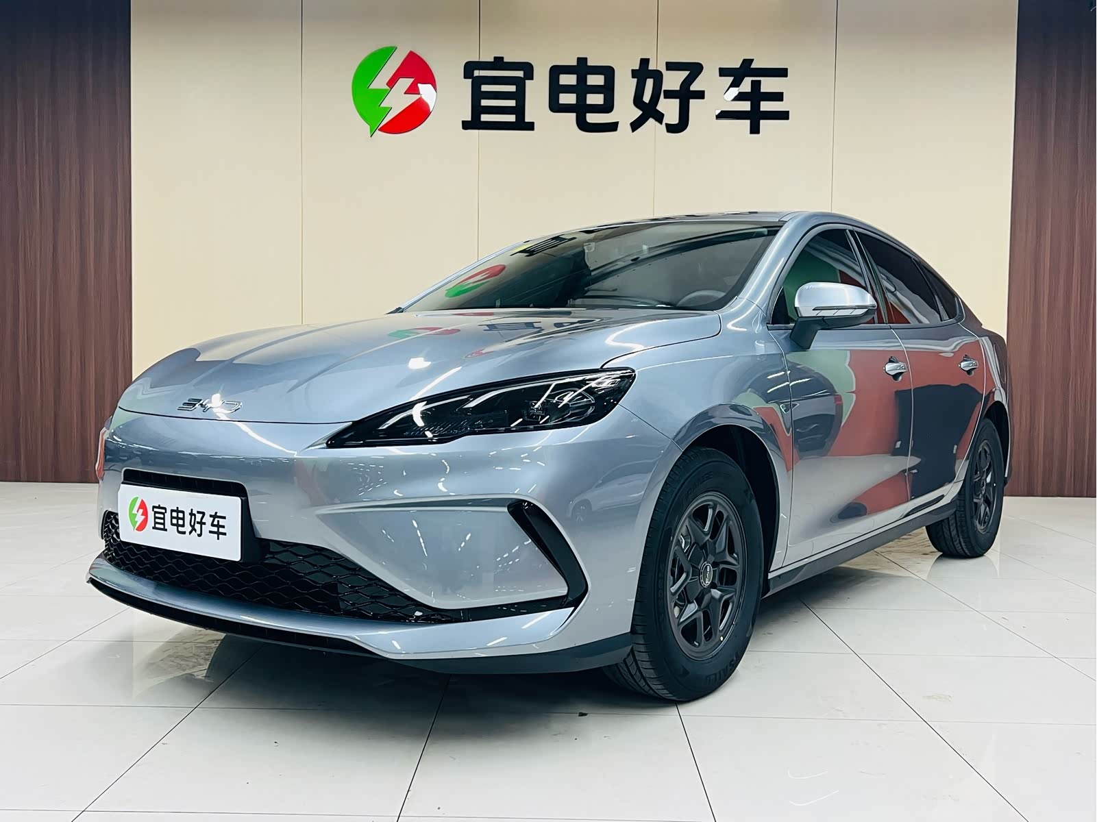 BYD Seal 05