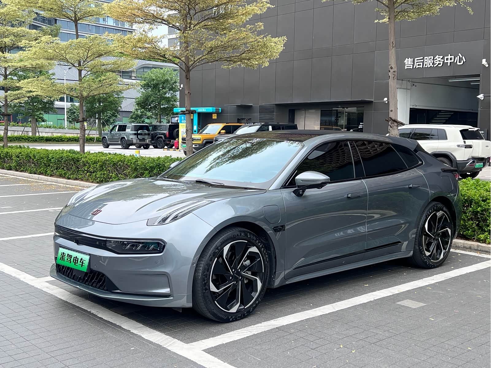 Zeekr 001