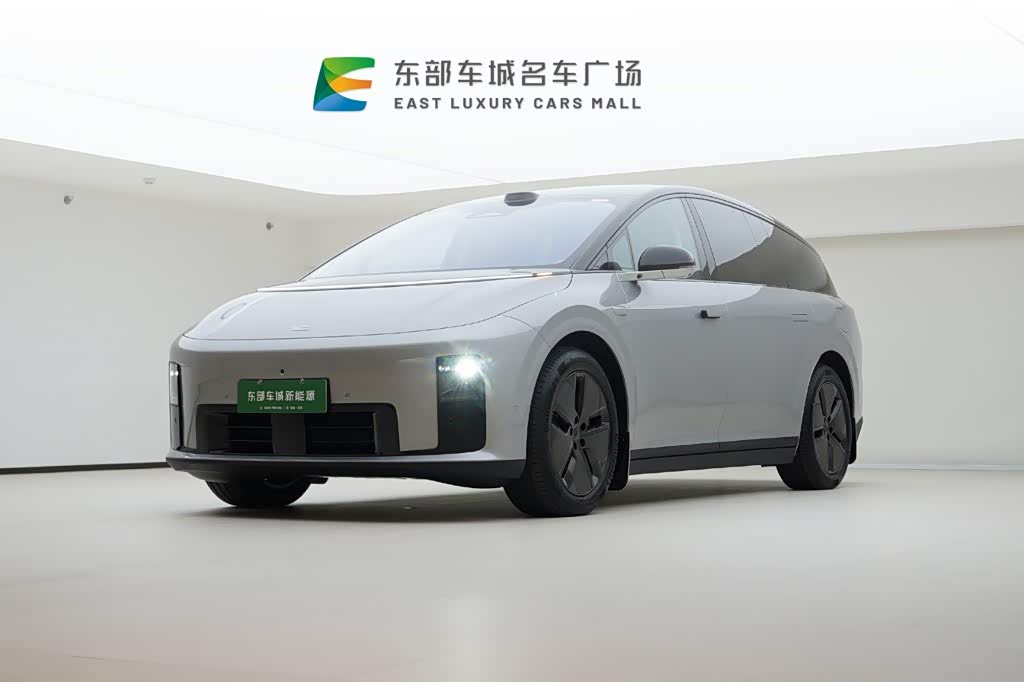 LiXiang i8