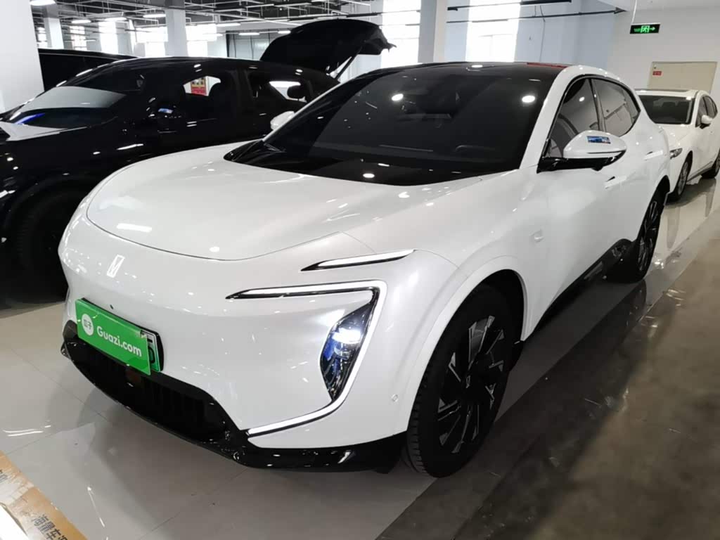 Avatr 07