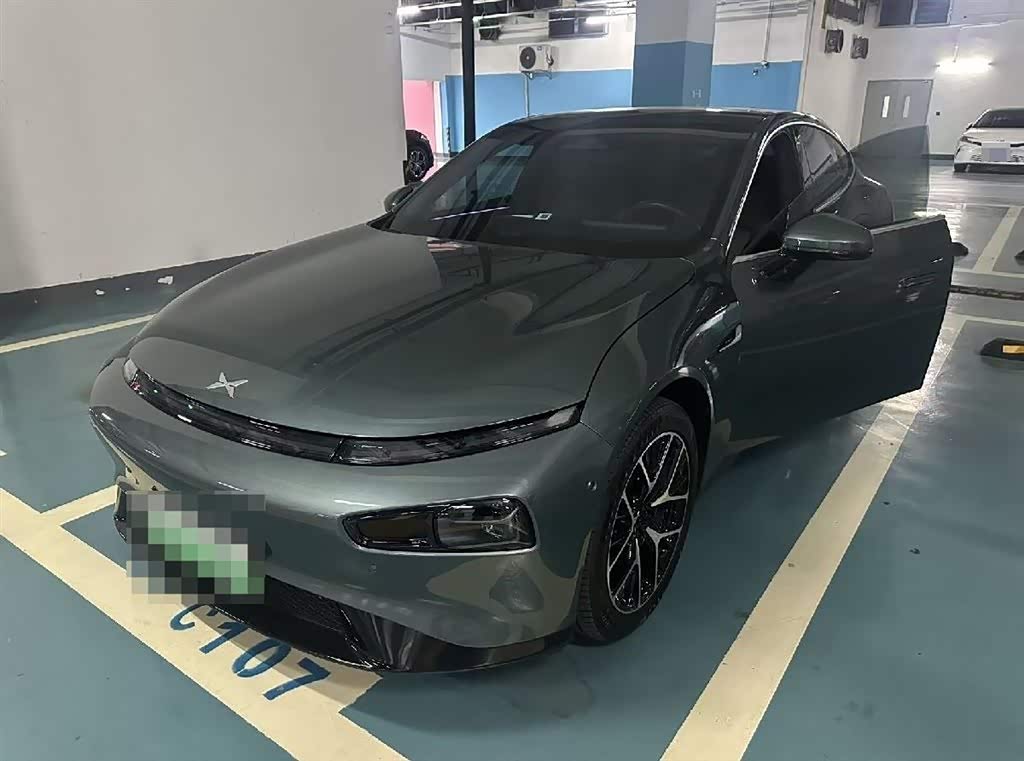 Xpeng P7