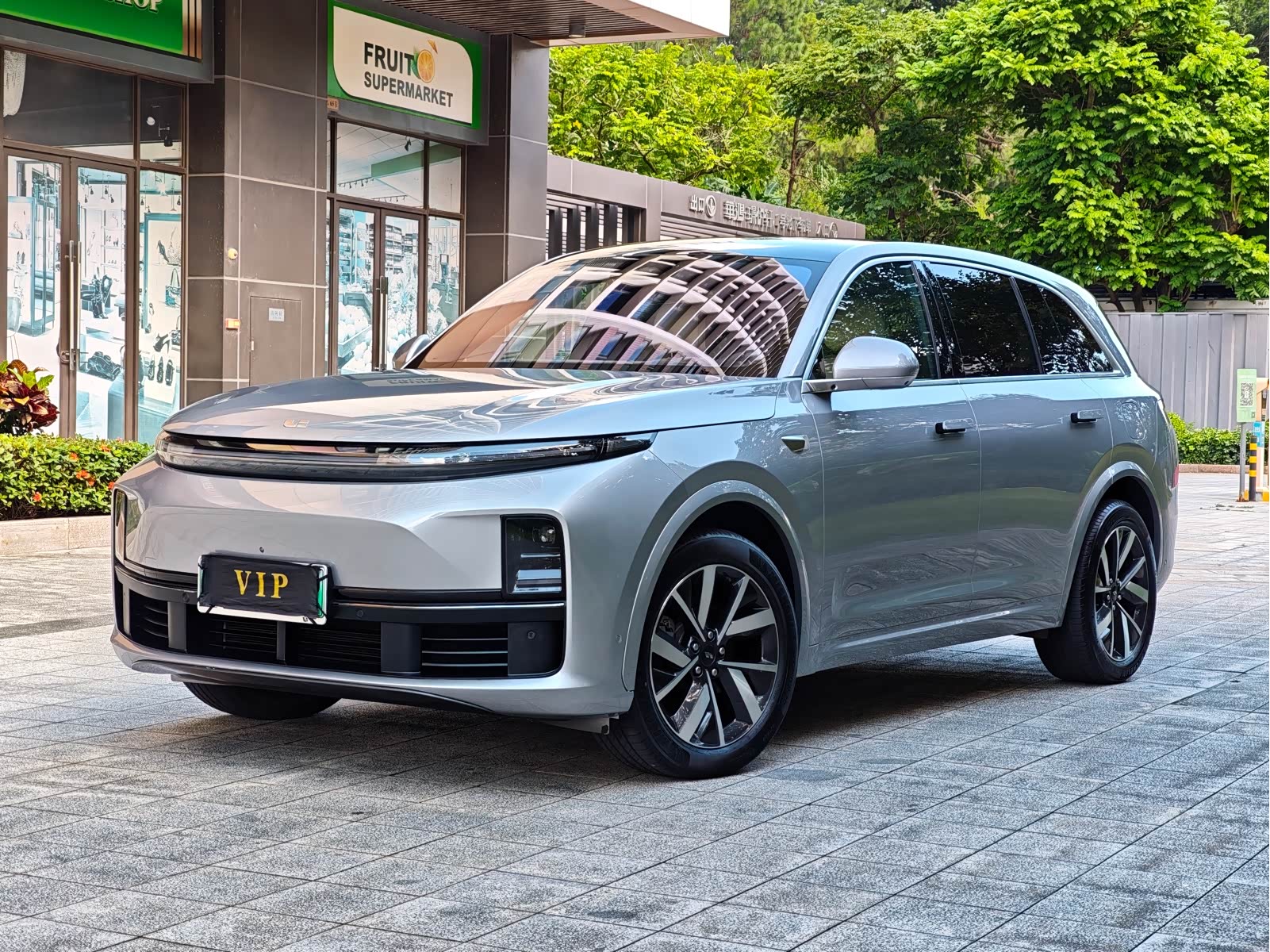 LiXiang L7