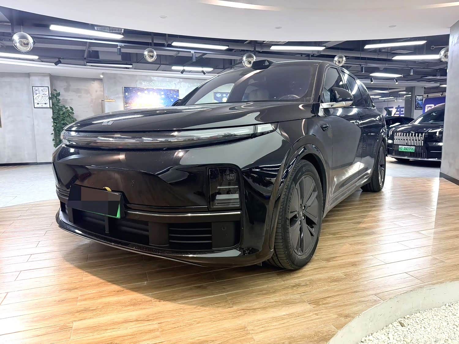 LiXiang L7
