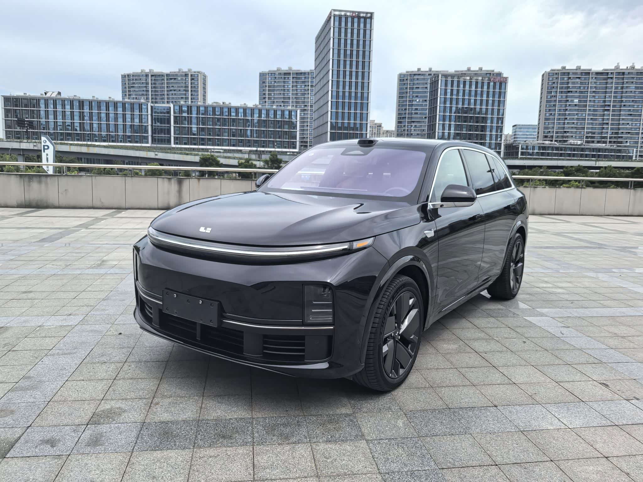 LiXiang L7