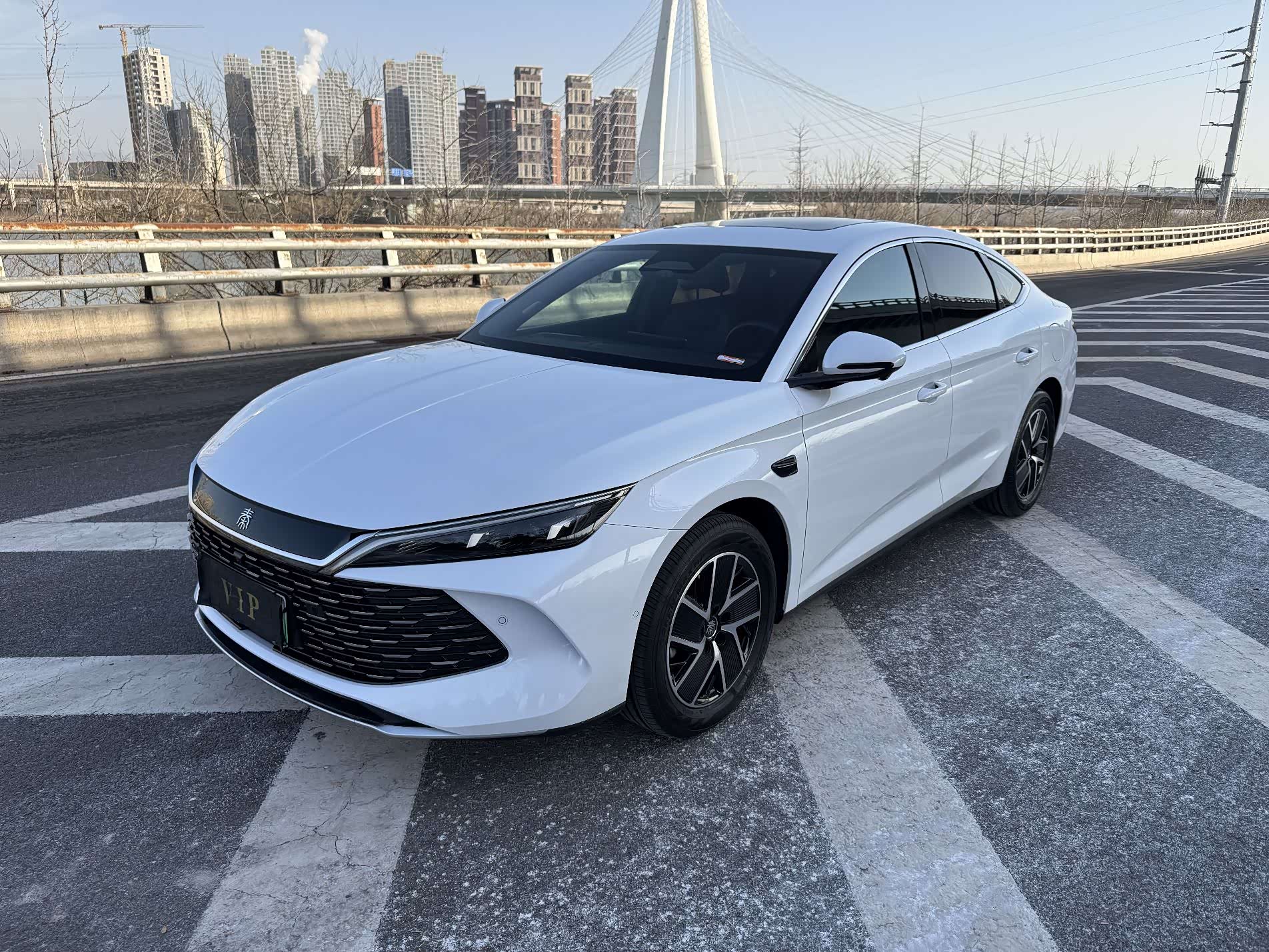 BYD Qin L