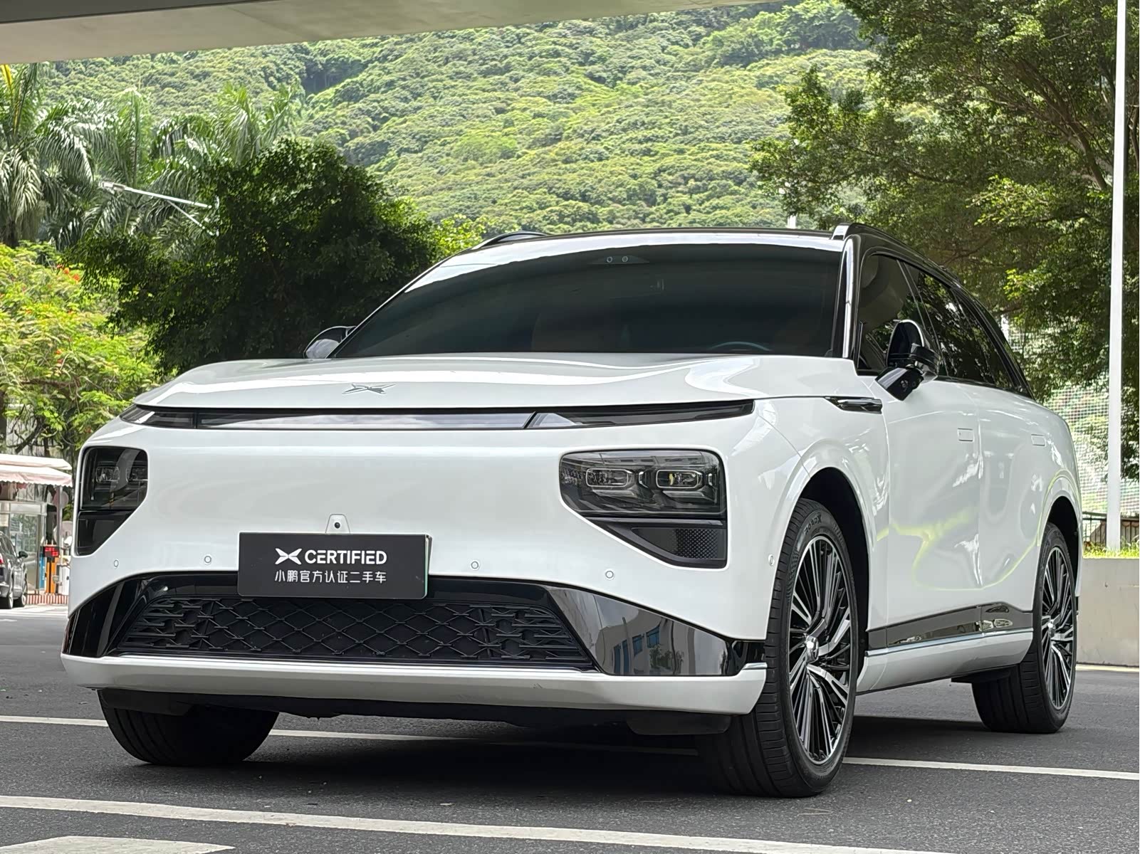 Xpeng G9