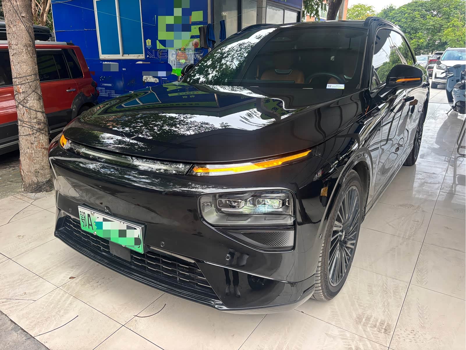 Xpeng G9