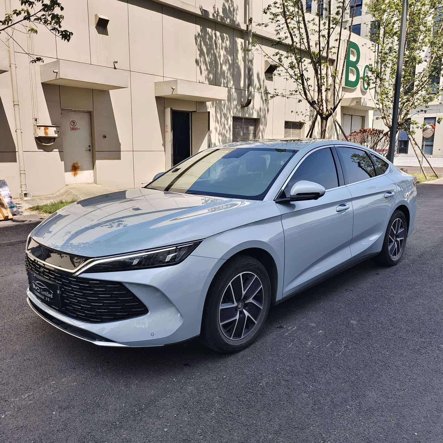 BYD Qin L