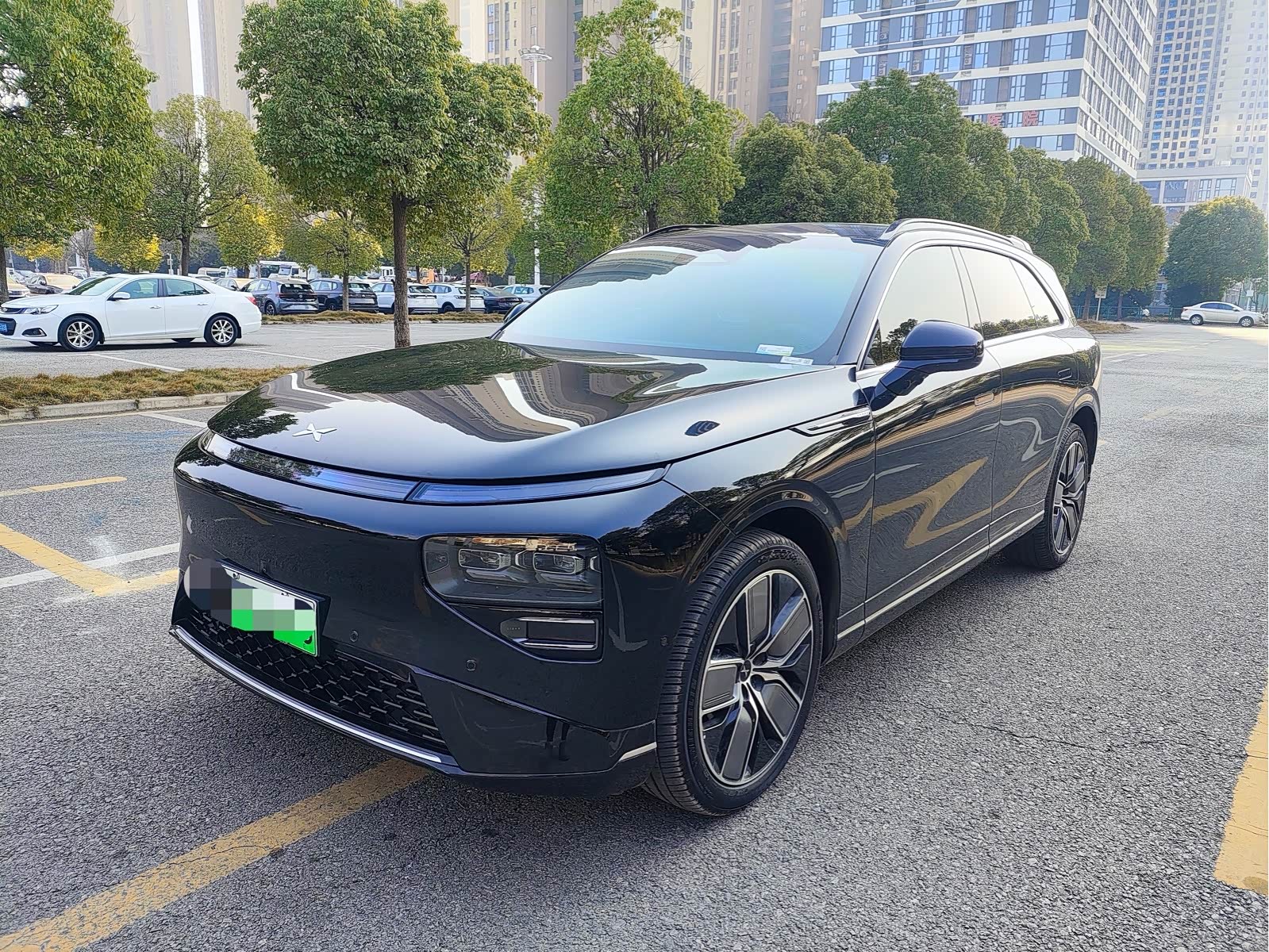 Xpeng G9