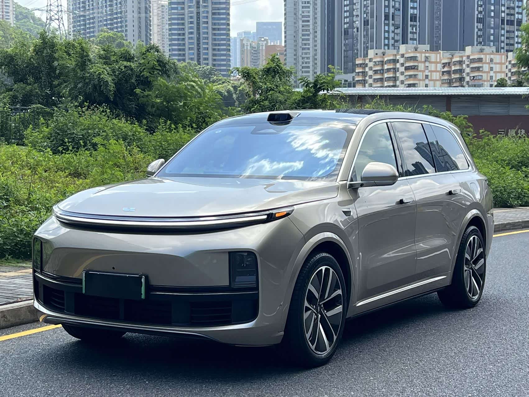 LiXiang L9
