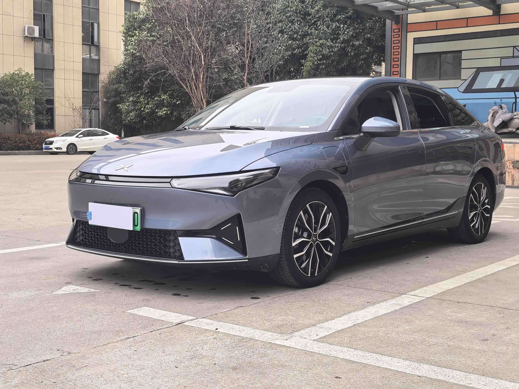 Xpeng P5