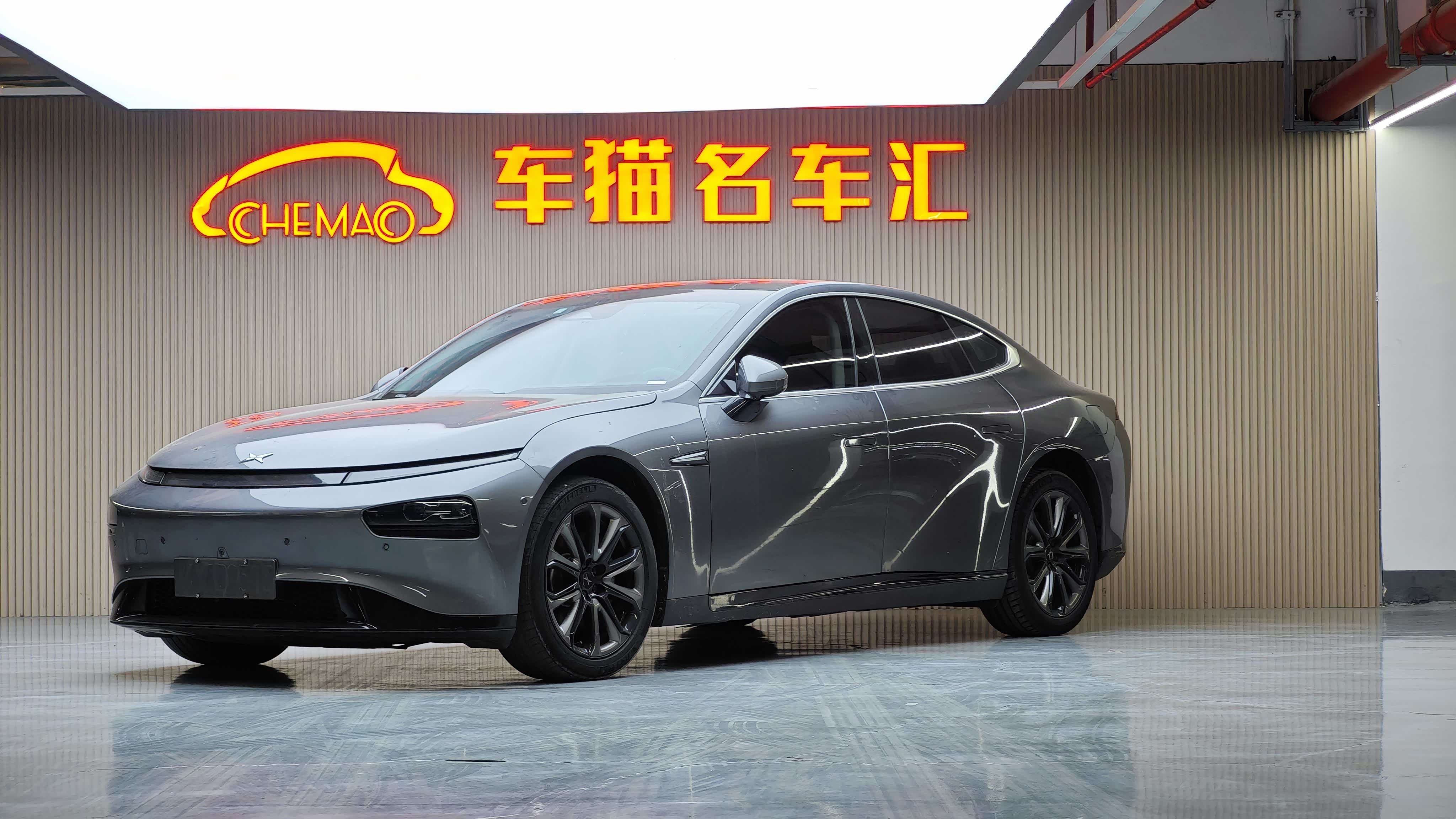 Xpeng P7