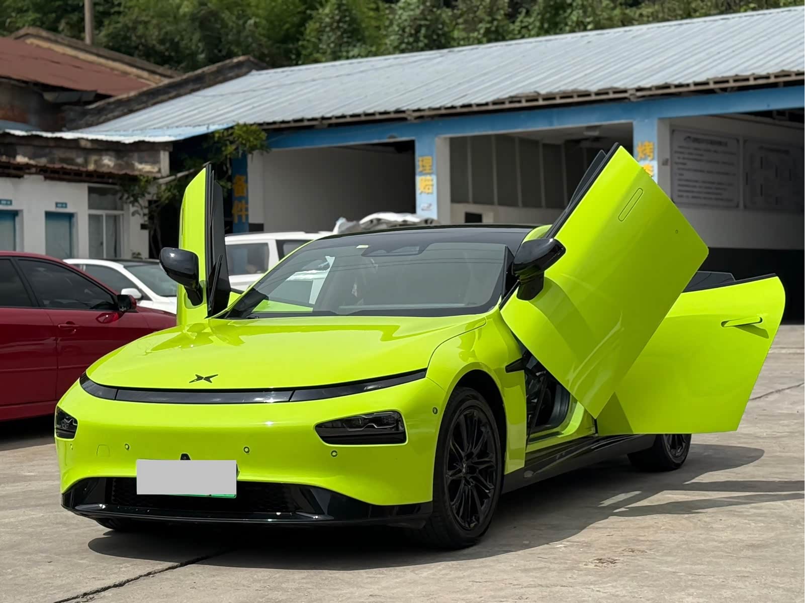 Xpeng P7