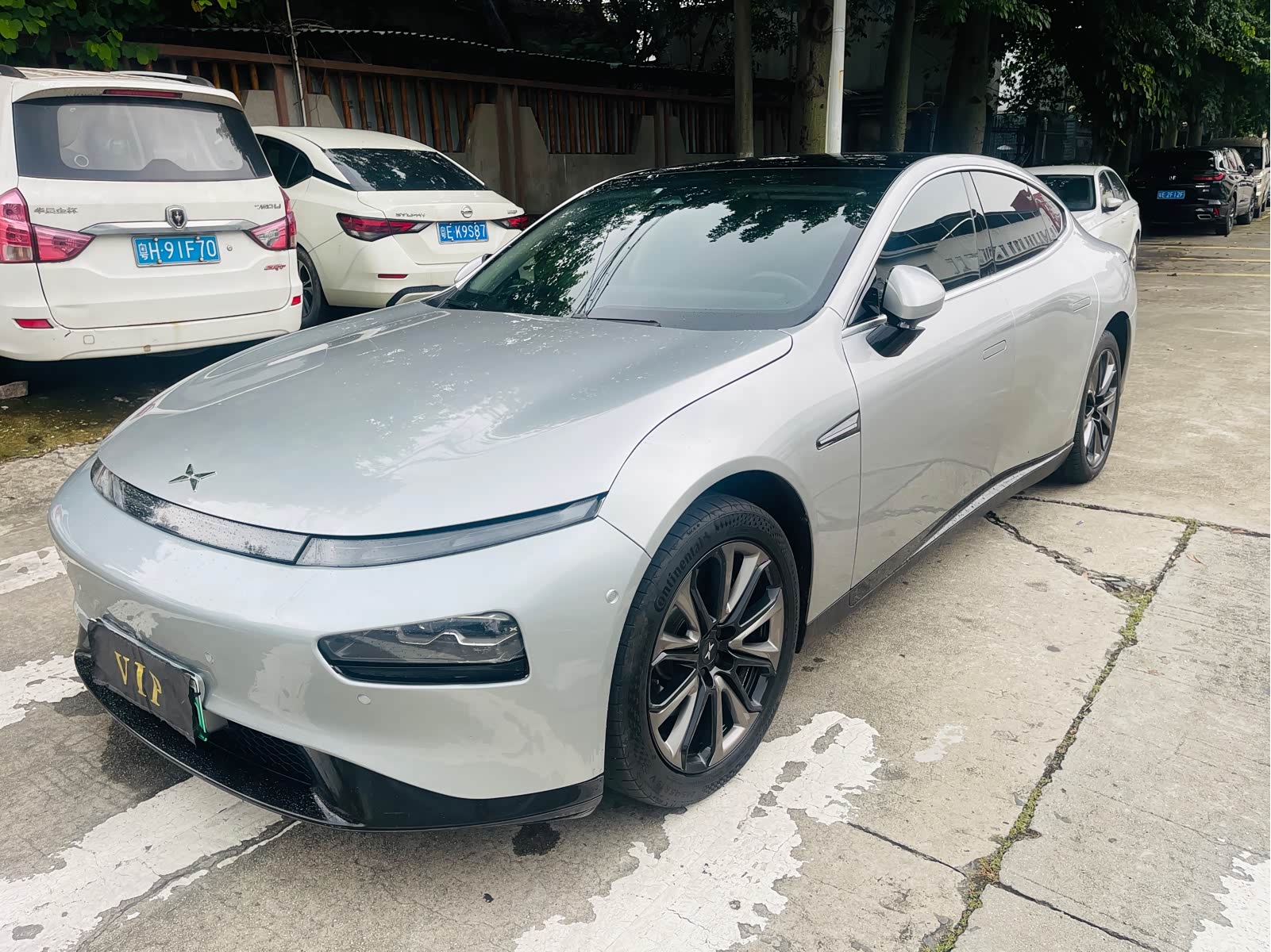 Xpeng P7
