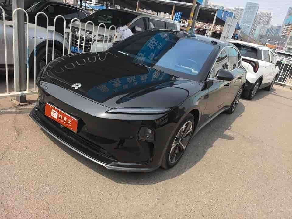 NIO ET5T