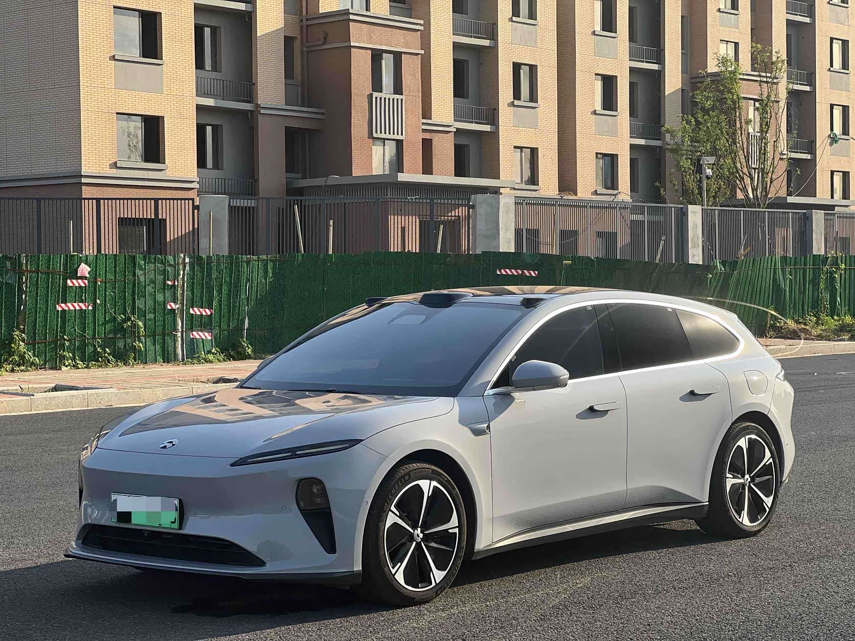 NIO ET5T