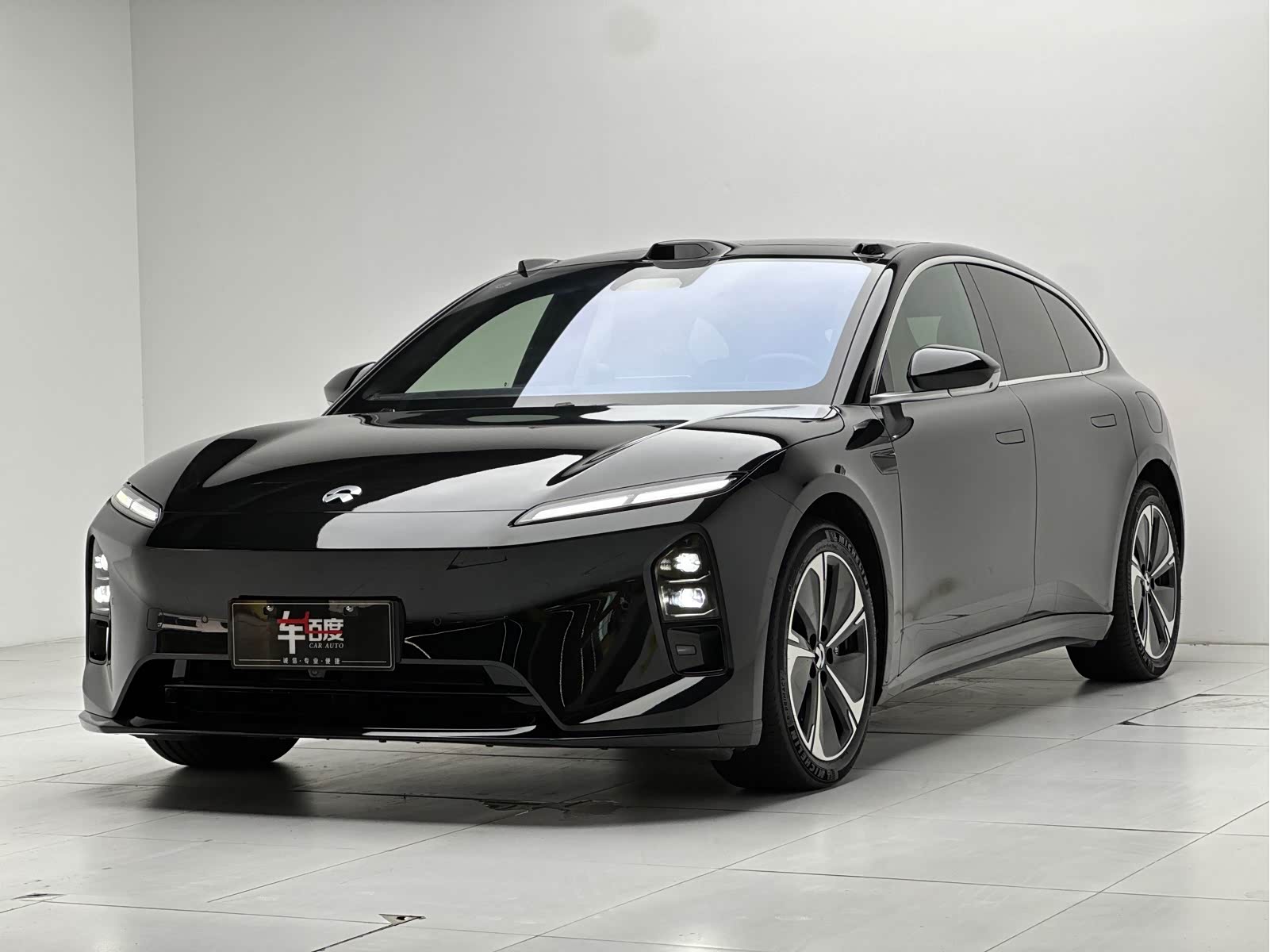 NIO ET5T