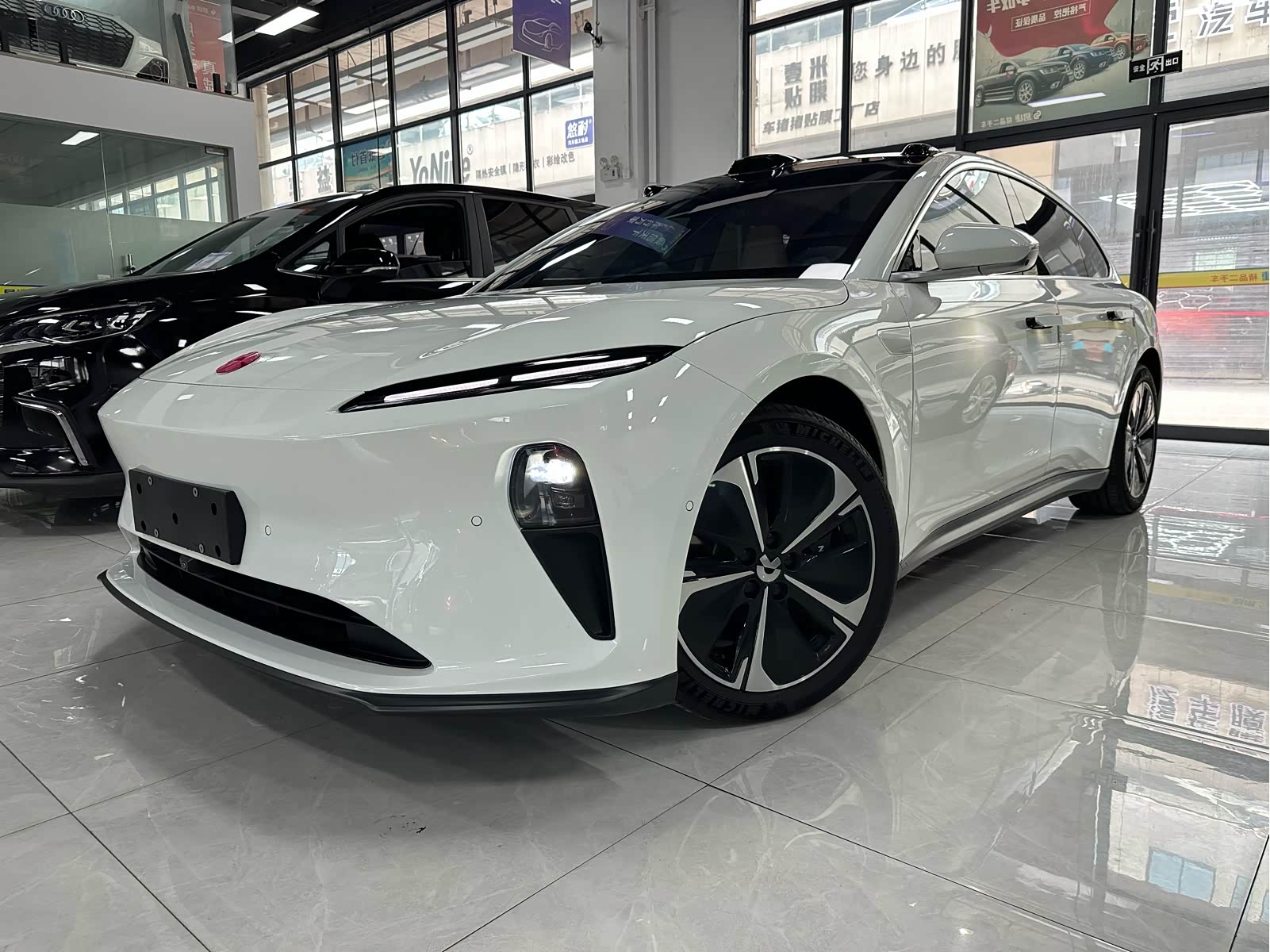 NIO ET5T