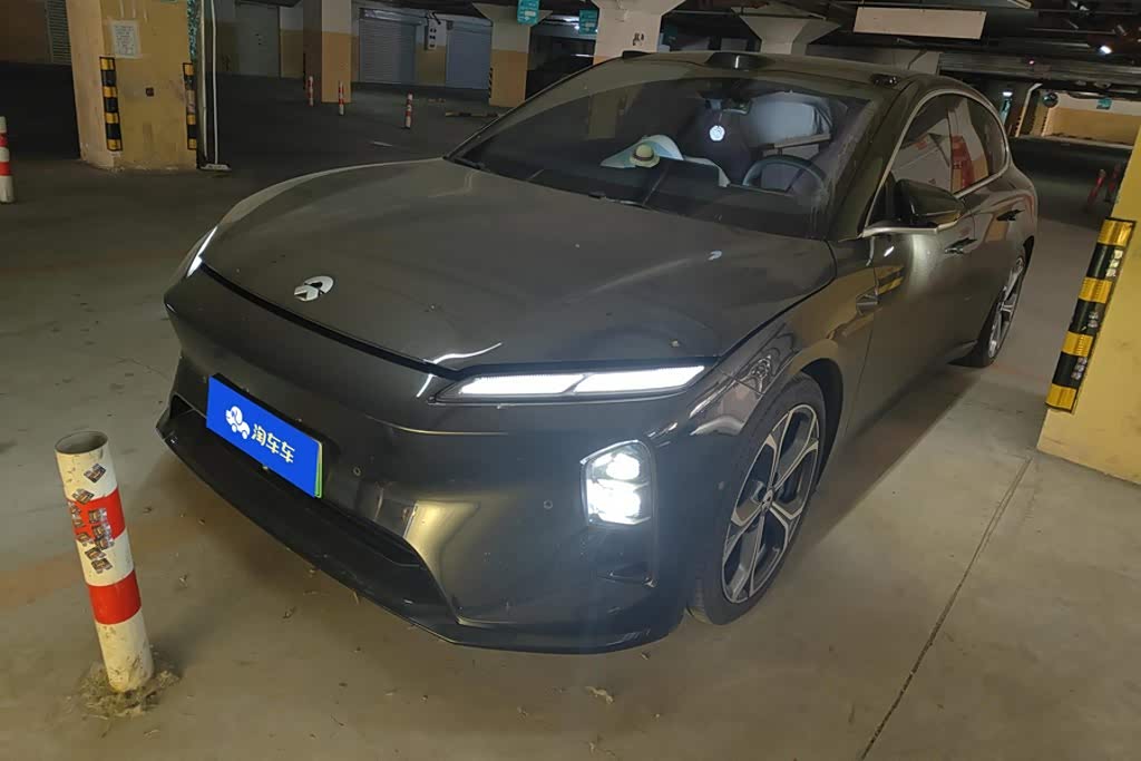 NIO ET5T