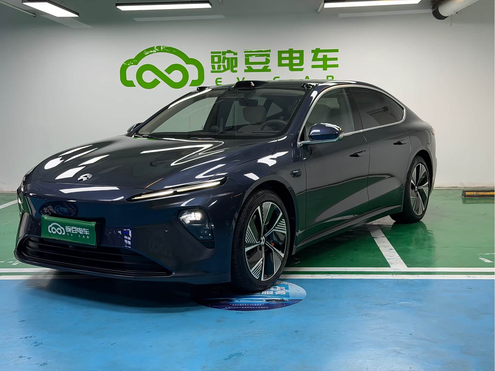 NIO ET7
