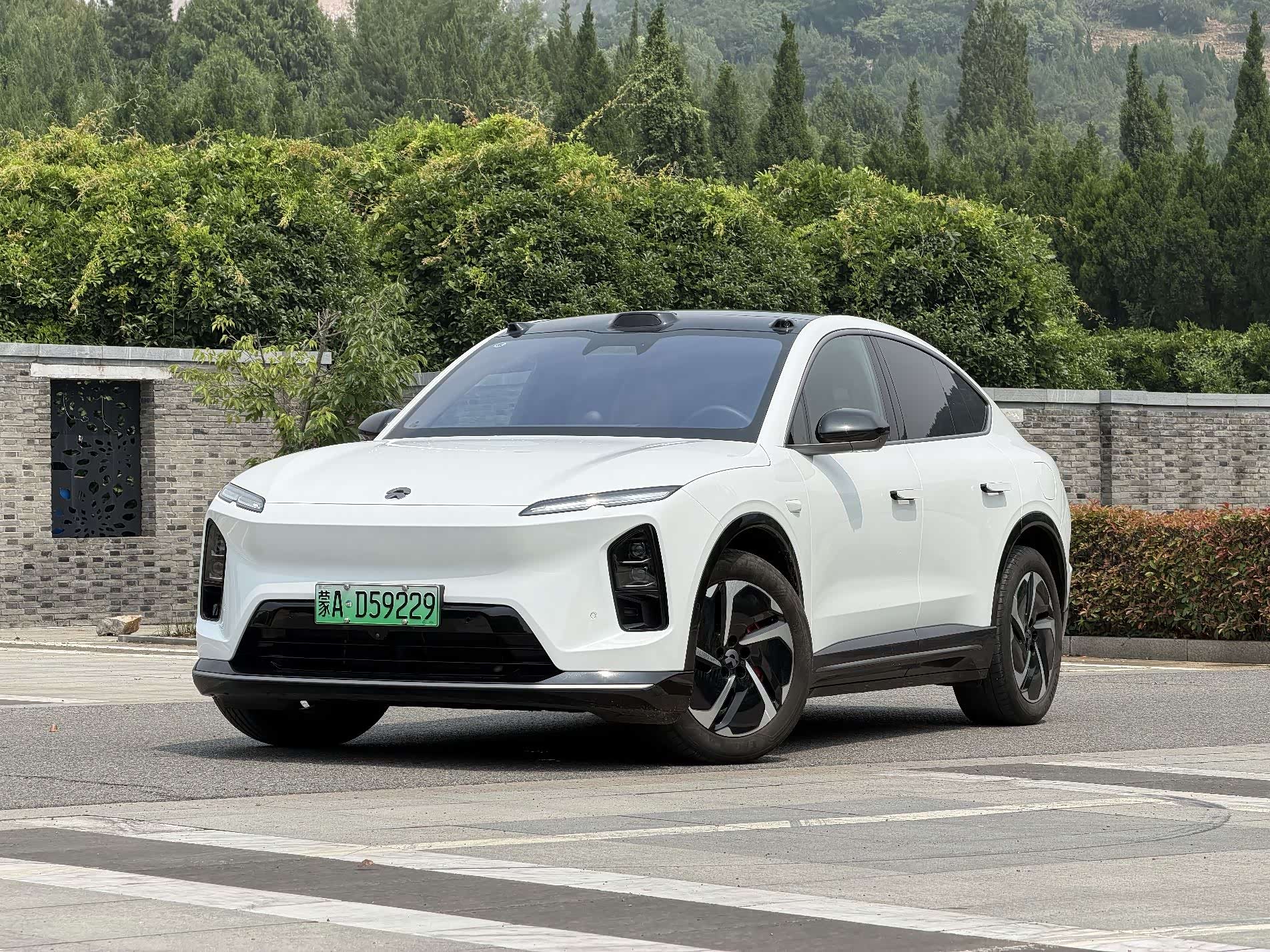 NIO EC6
