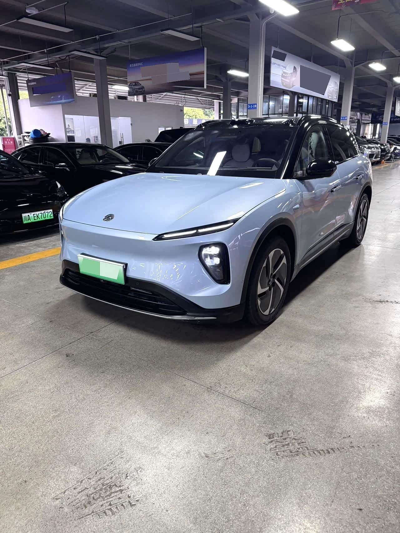 NIO ES6