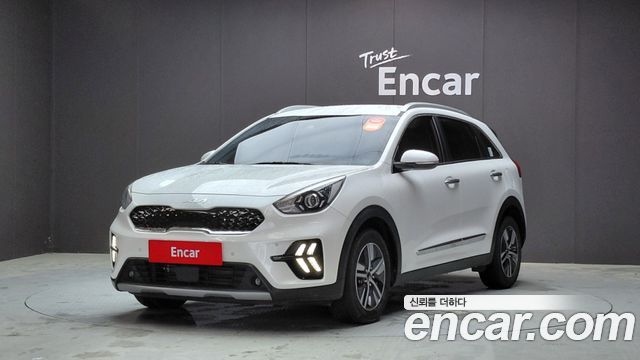 Kia Niro, Белый