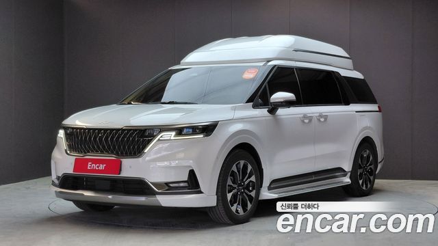 Kia Canival, Белый
