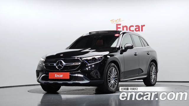 Mercedes-Benz GLC-Class, Чёрный