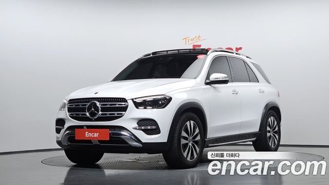 Mercedes-Benz GLE-Class, Белый