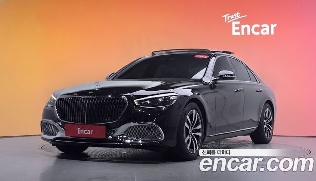 Mercedes-Benz S-Class, Чёрный